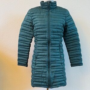 Patagonia Women's Puffer Jacket in Teal